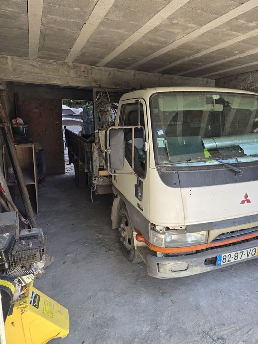 Recolha Entulhos Limpeza terrenos. Lisboa Almada Seixal Setúbal