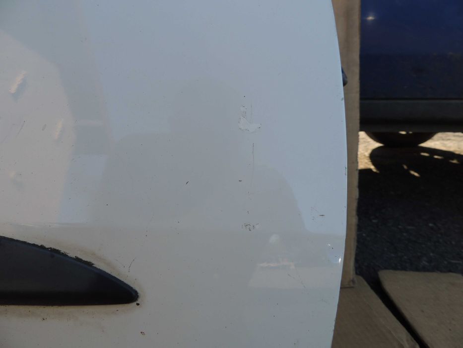 Drzwi przód przednie prawe Opel Corsa D 06,07,08,09,10,11-14 3D Y474