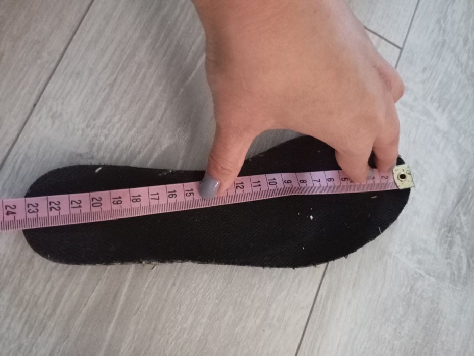 Buty za kostkę r 36