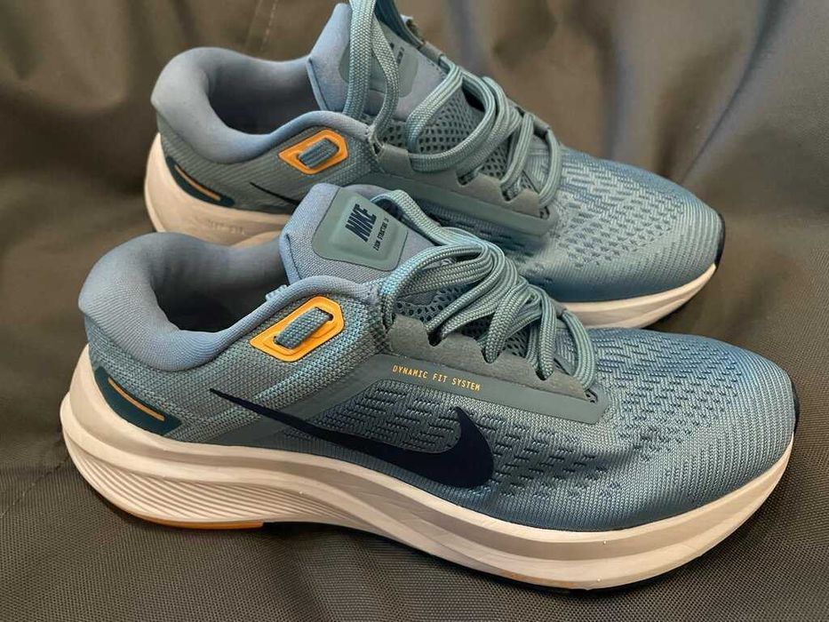 Легкі кросівки сітка  23,5 cм Nike Найк