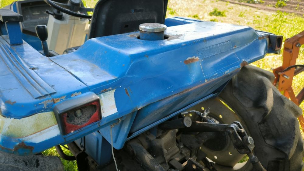 Trator iseki landhop 200