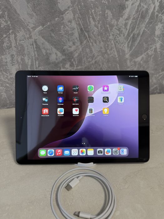Apple IPad 7 Gen. 32 Gb. WiFi.