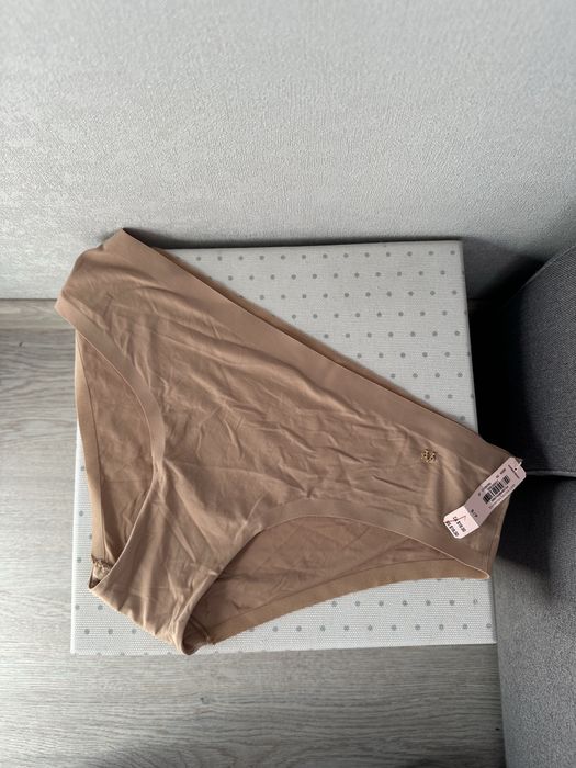 Трусики Victoria’s Secret р.s