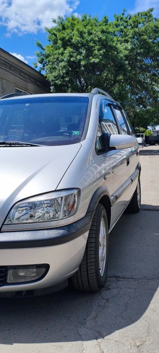 Opel Zafira 1.8 бензин • Продаж від власниці • 127 тис. км • Без ДТП