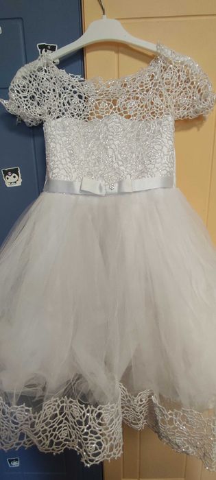 Плаття святкові , різні розміри