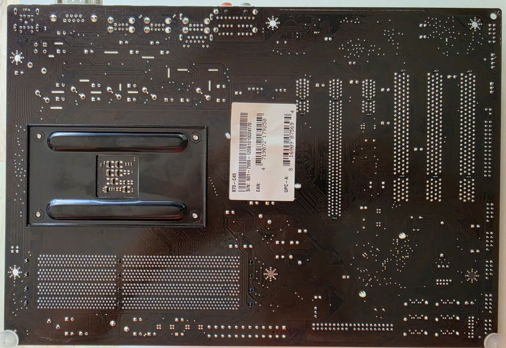 MSI 870-C45 + AMD Athlon II X4 635 2.9GHz + 8GB DDR3 + Arctic Alpine 64