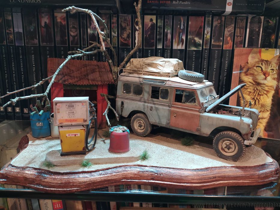 Diorama - Land Rover Series III - modelo em escala 1:24