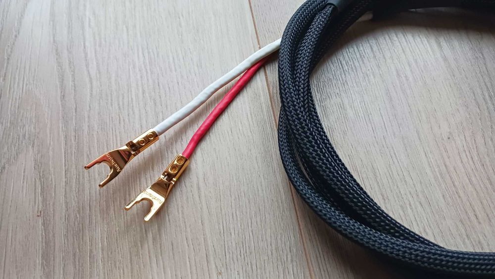 Przewody głośnikowe 2x2,4mb Belden