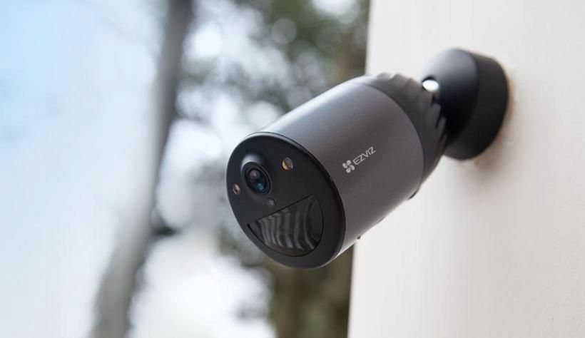 Kamera zewnętrzna WiFi 8Mpx BC1C 4K EZVIZ na Akumulator Mikrofon Głośn