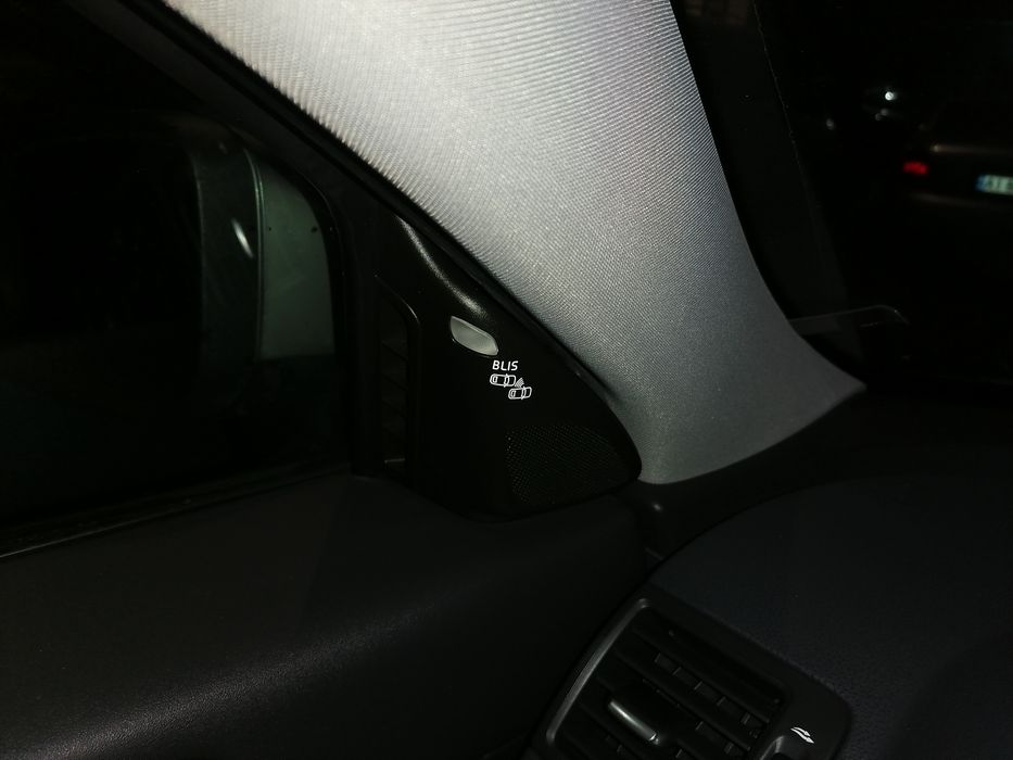 Volvo V50 Вольво В50