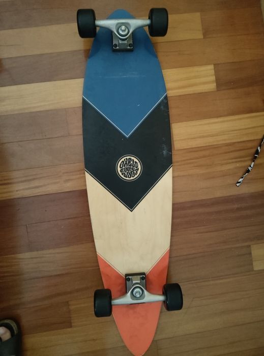 Longboard Oxelo em Bom Estado