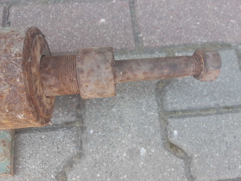 frezarka piła stołowa  ośki