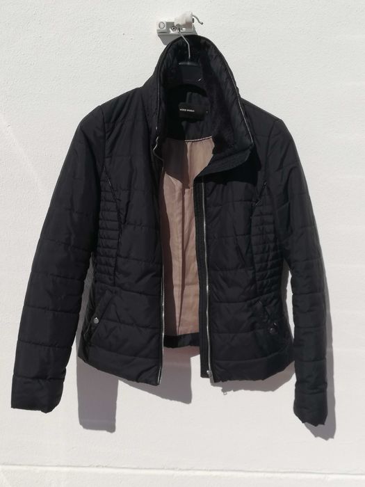 Casaco feminino Impermeável e quente com gola pelo preto -bem estimado