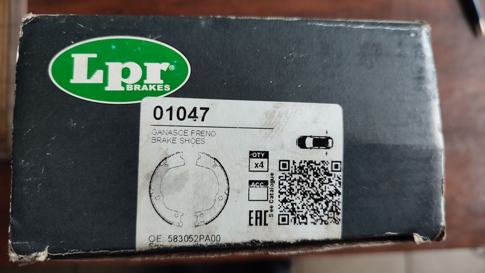 Продаются тормозные колодки стояночного тормоза