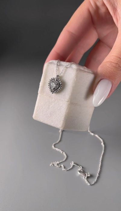 Намисто Pandora «Сяюче серце з ореолом» срібло S925