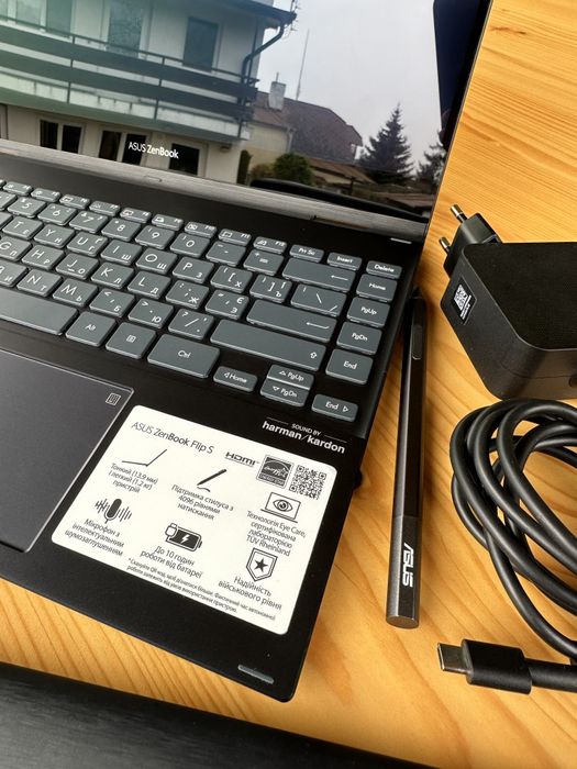 ASUS ZenBook Flip 13 OLED Pine Grey + фірмовий чохол та стілус