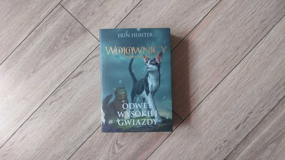 Erin Hunter "Wojownicy" Superedycja "Odwet Wysokiej Gwiazdy"