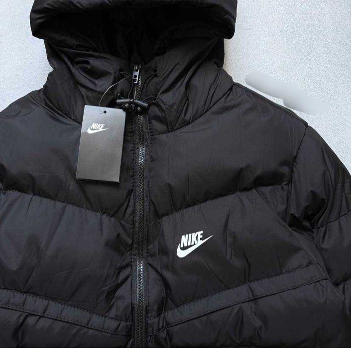 Чоловічий пуховик Nike Storm-FIT Windrunner