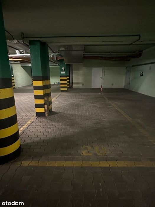 Wańkowicza 2 (Metro Kabaty) - bardzo duże miejsce garażowe - View 2