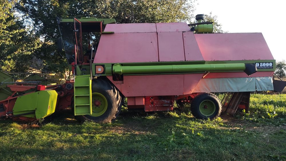 Комбайн зернозбиральний Дронингборг