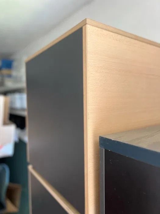 Mobilia de escritorio