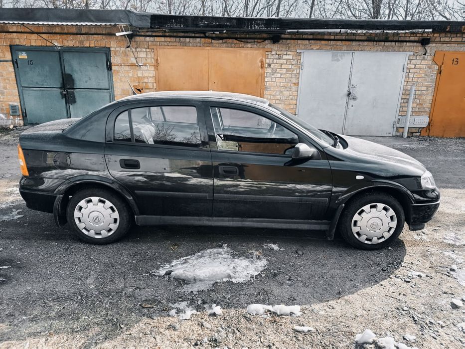 Автомобіль Opel Astra 2007