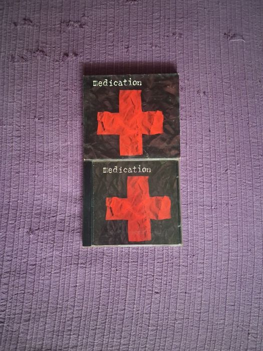 Medication EP homónimo