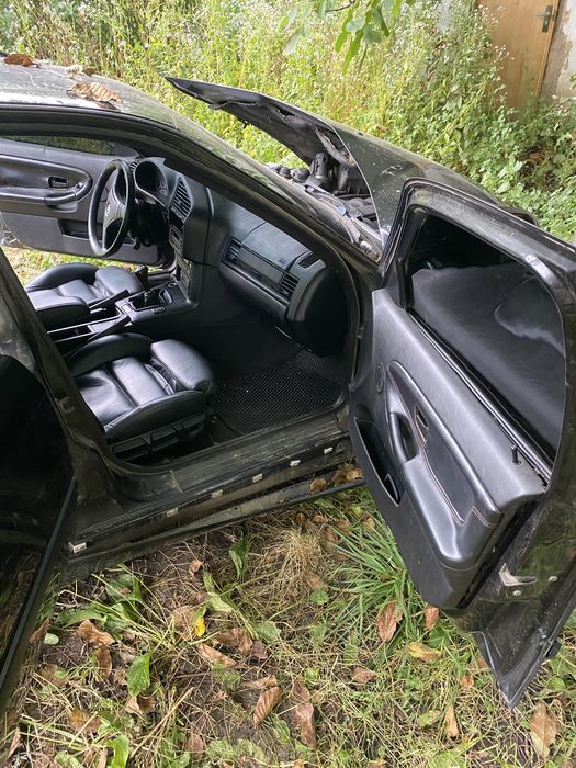Розбір бмв е36 після дтп