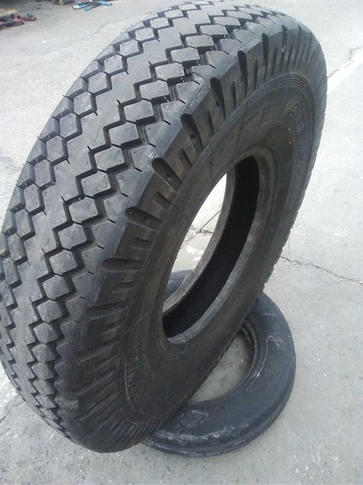Продаю шини 10.00-20(280/508) Росава та Кама