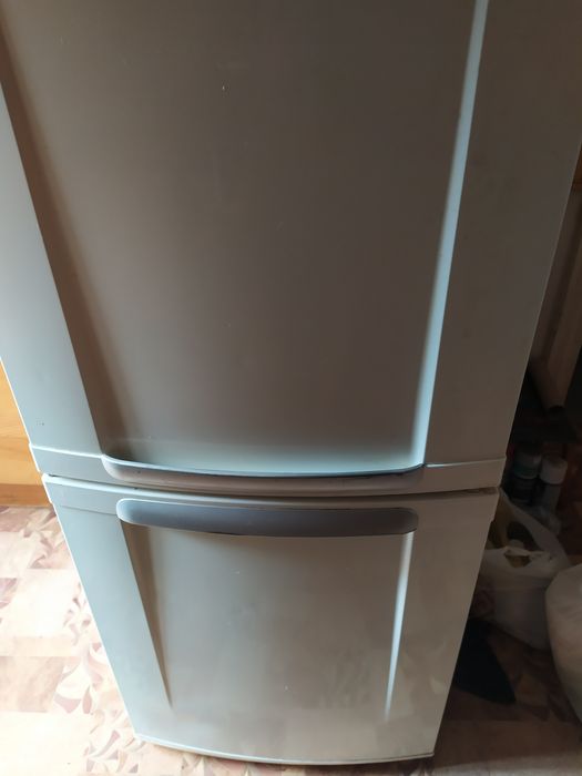 Холодильник Electrolux