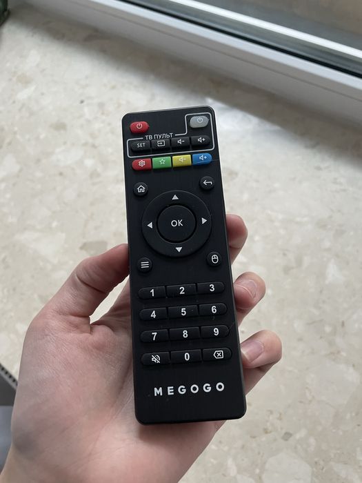 Стаціонарний медіаплеєр iNeXT TV5 MEGOGO BOX 2