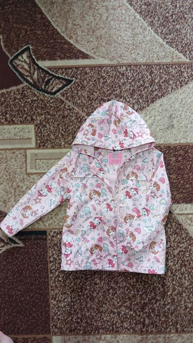 Верхній одяг для дівчинки
