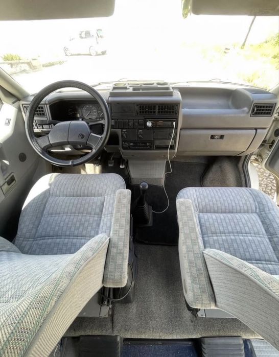 VW Transporter California camper