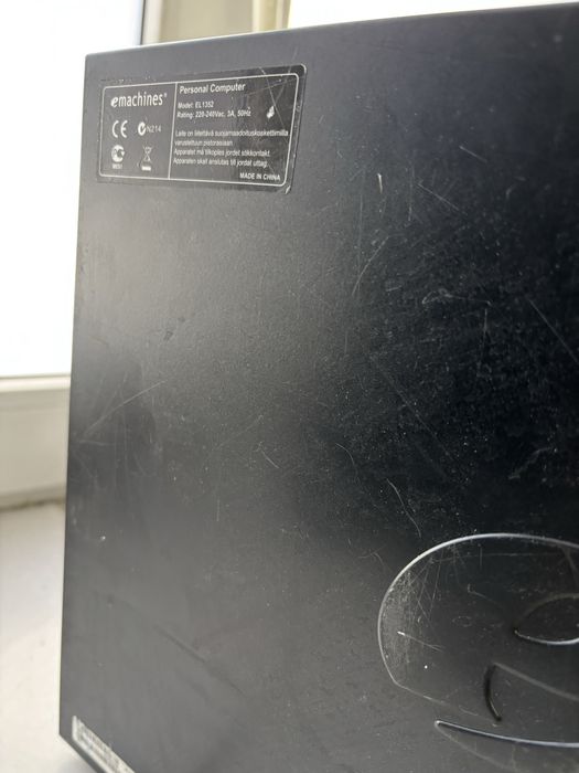 Продам пк Emachines EL1352