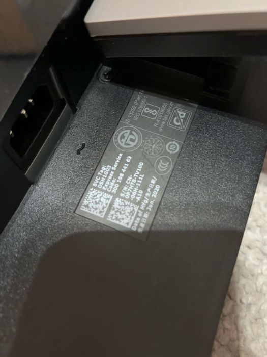 Monitor DELL 23,8 cali