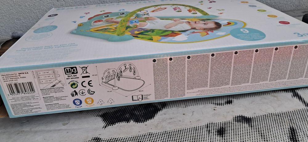 Mata dla niemowlęcia z pianinem za 35zł