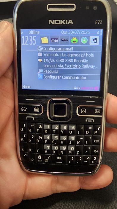 Nokia E72 MEO – Telemóvel Vintage com Carregador