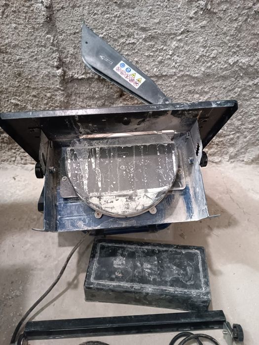 Przecinarka do glazury