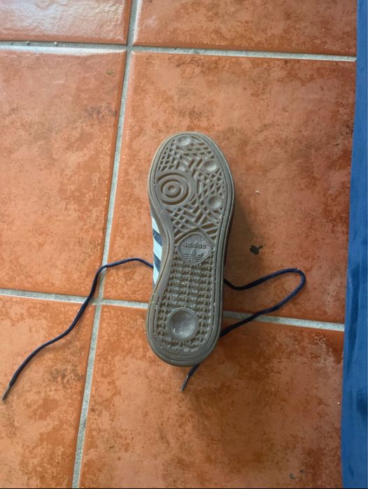 Ténis Adidas Spezial