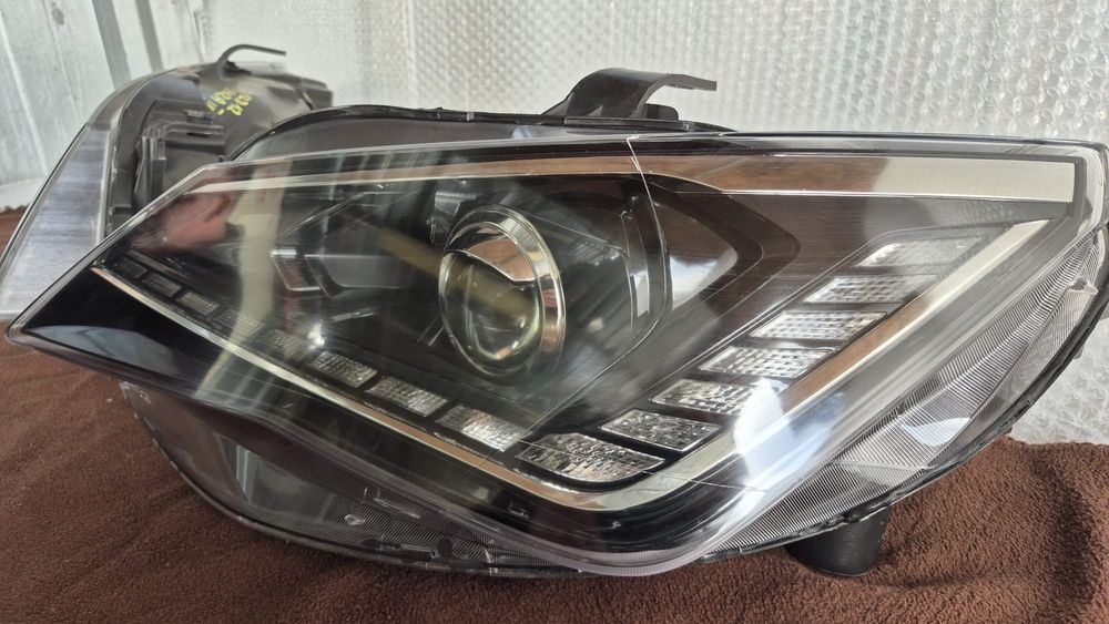 Komplet przedni lampy seat ibiza 4 xenon