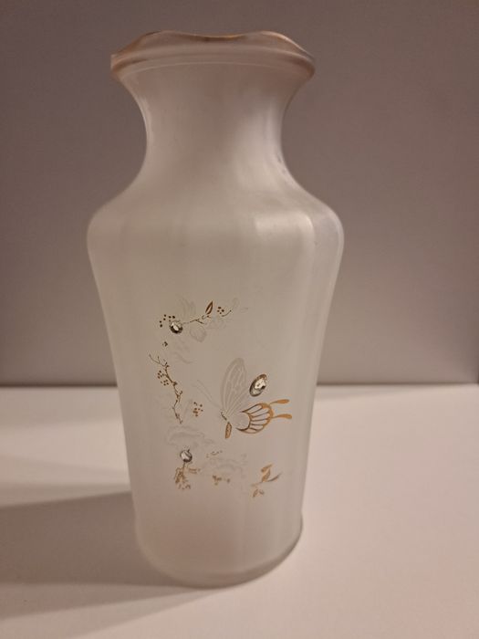 Wazon z matowego szkła prl