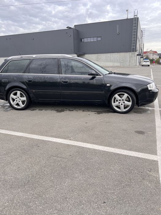 Audi A6 2004 2.5 Avant