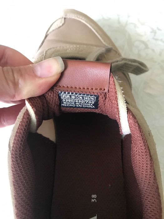 Продам кеди Zara