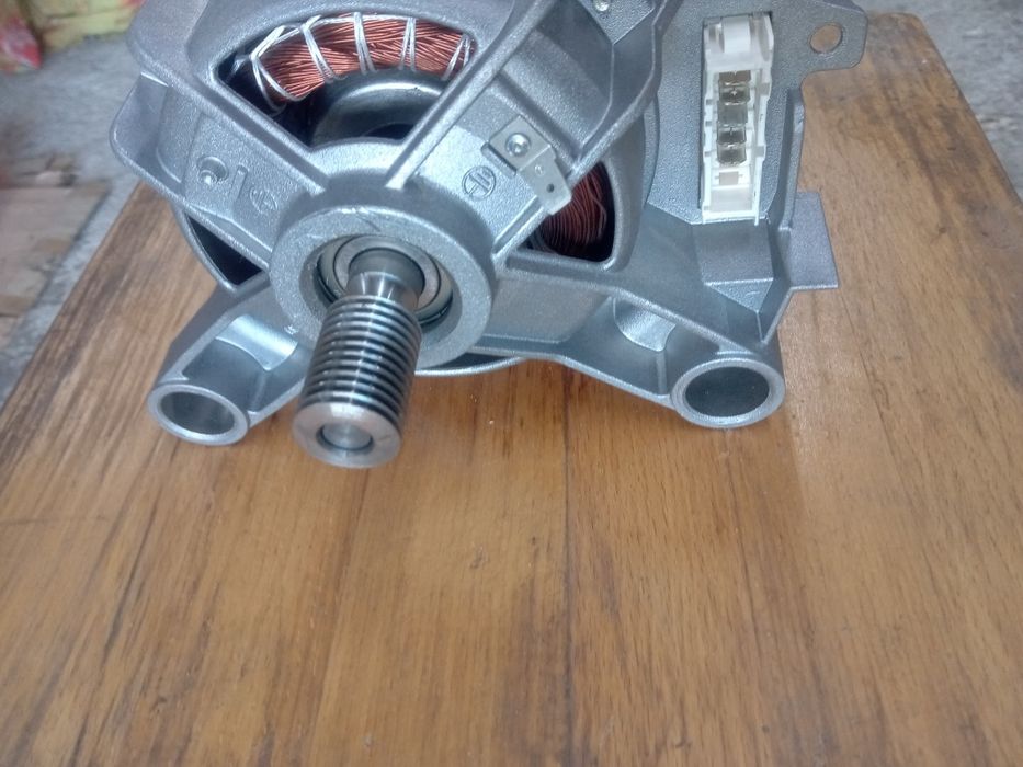 Silnik do pralki Whirlpool