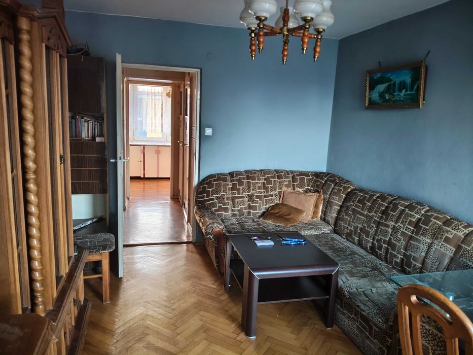 3-pokojowe mieszkanie z balkonem . Zazamcze . Widok na Wisłę i most