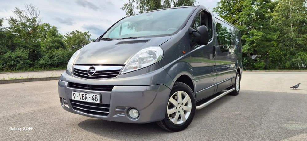 Opel Vivaro  Vivaro Trafic Brygadówka 2.0 115 2013r LONG Nowe opony X4
