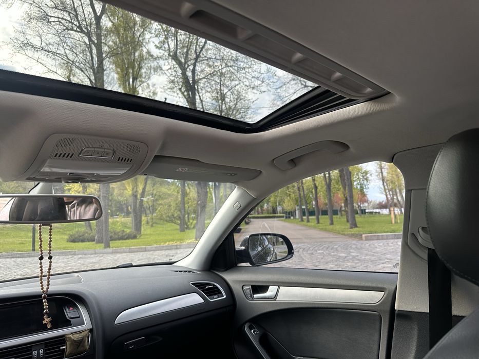 Audi a4 b8 2012