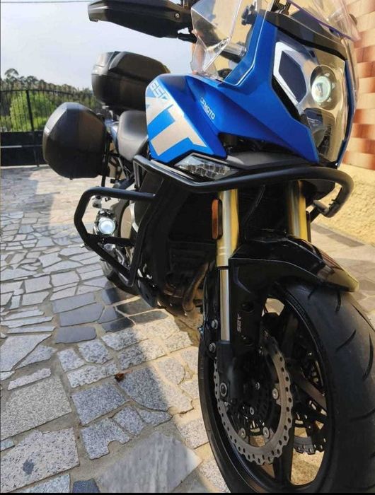 CFMoto 650MT !!Excelente!!