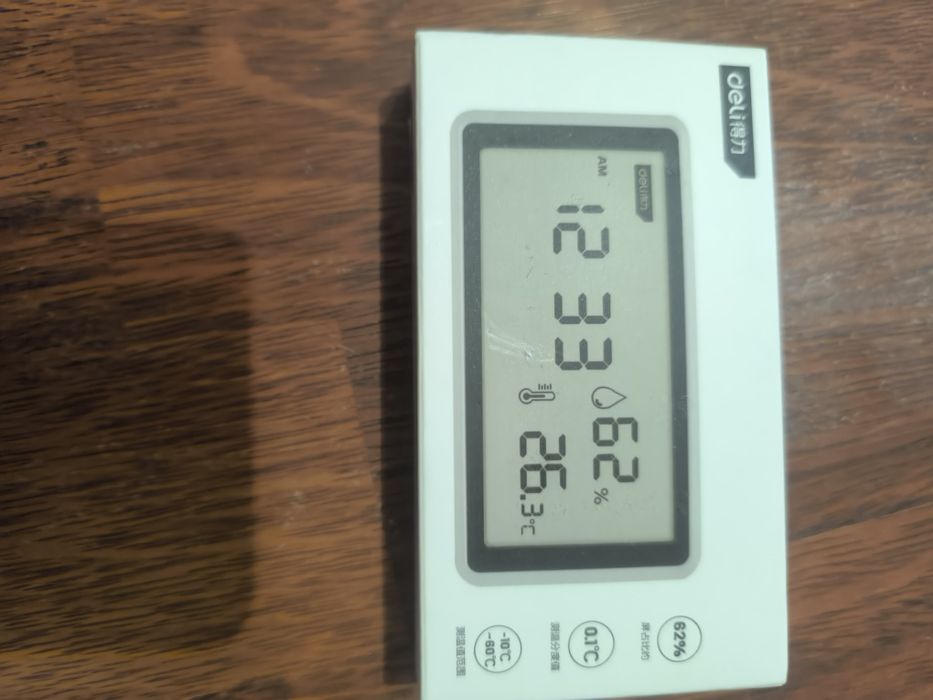 Цифровая метеостанция Deli Smart Climate с функцией настольных часов