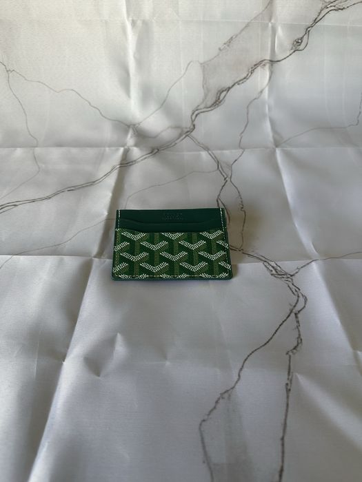 Carteira verde da Goyard